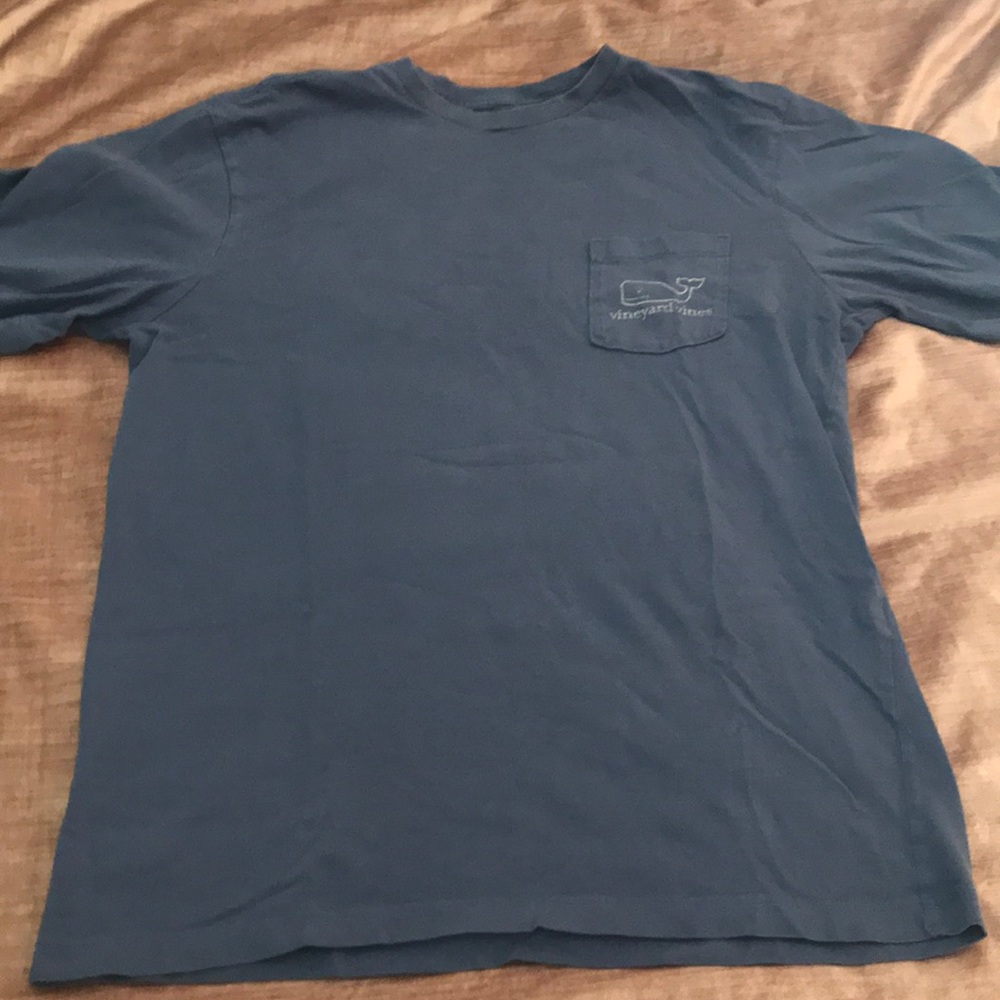 Blue Vineyard Vines Frocket t with guitar on back